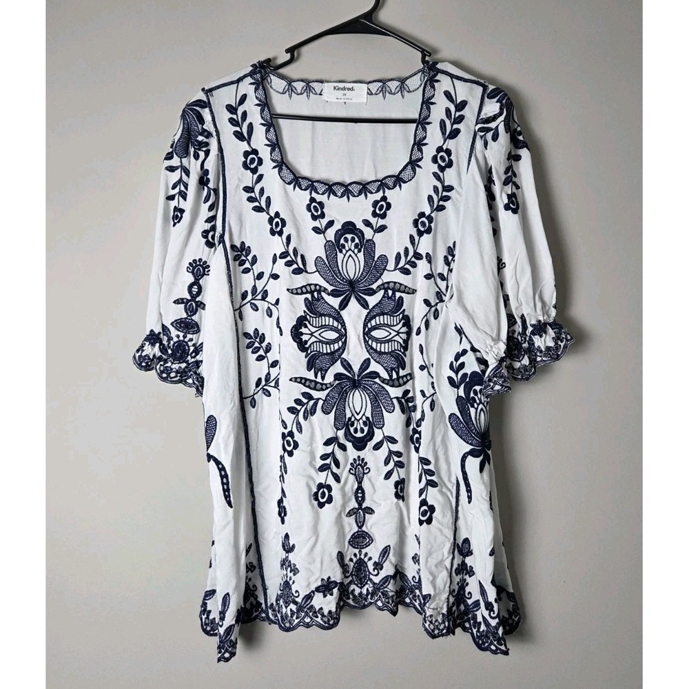 Kindred Embroidered Blouse Plus Size 2X White Blue Floral Square Neck Boho